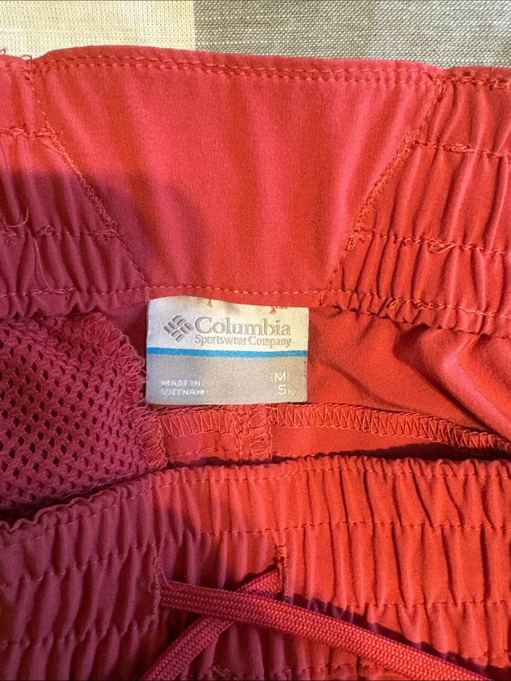 Women's Columbia Coral Drawstring Athletic Shorts with Utility Pockets